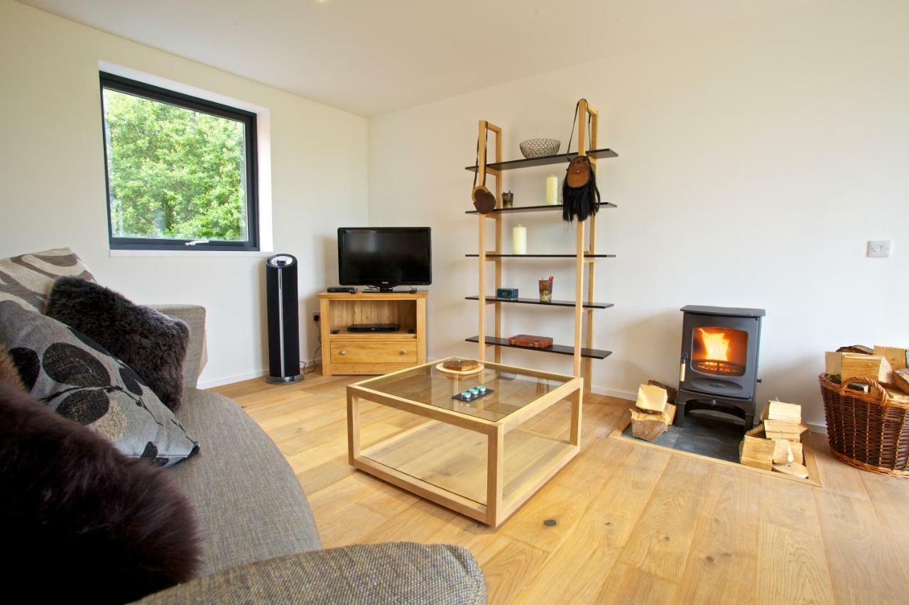 Skeabost Wood Cottage Bagian luar foto